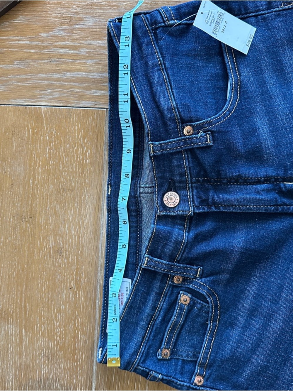 GAP Dark Indigo Rolled-Hem Denim Shorts - Picture 6 of 7